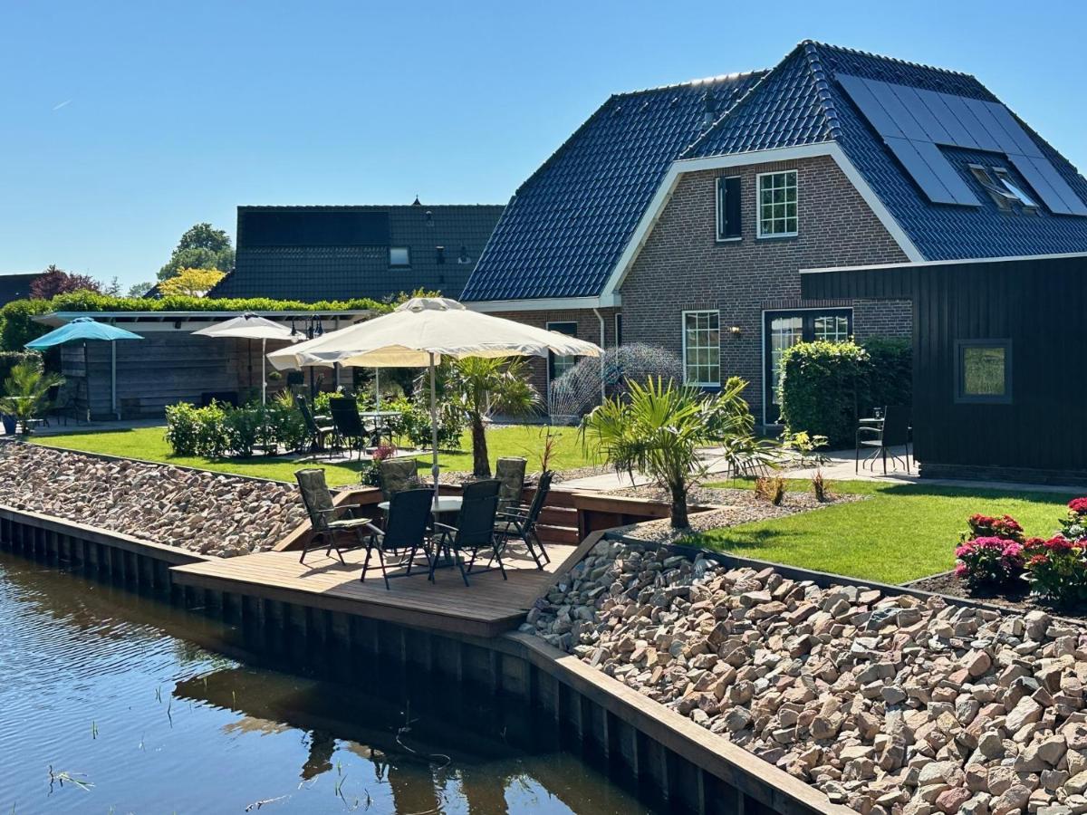 B&B De Wiekeborg Oude Pekela Bagian luar foto