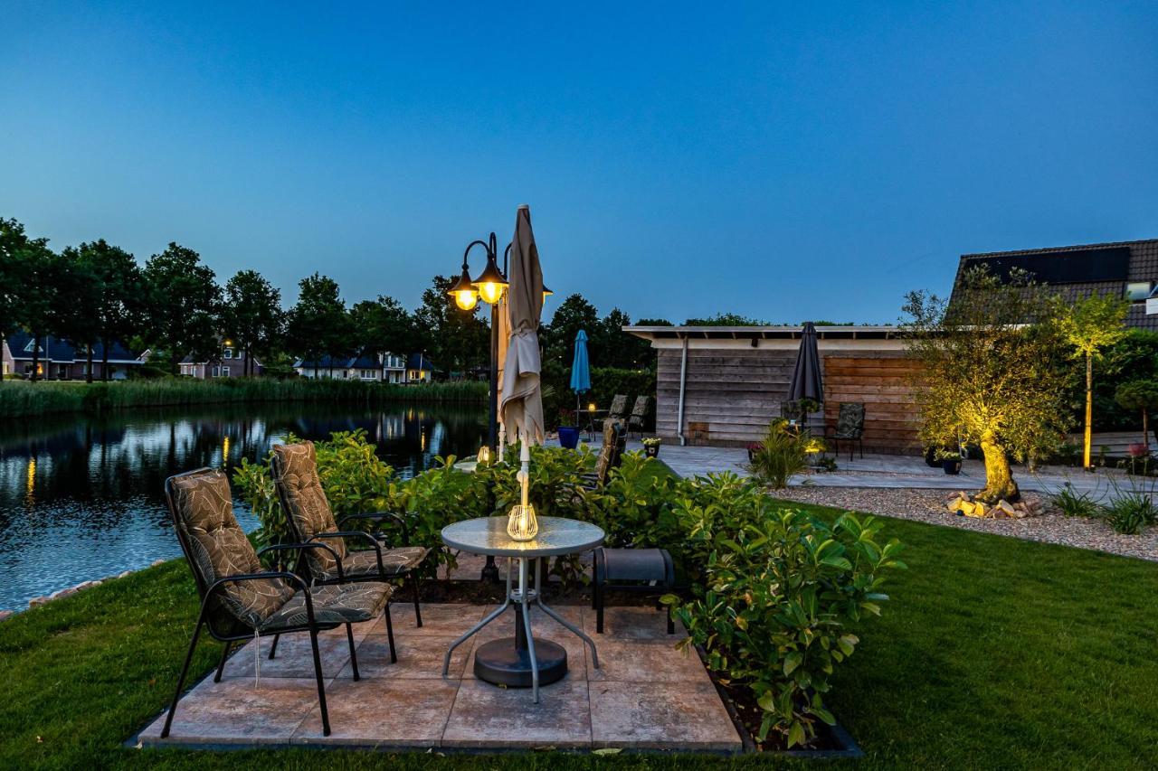 B&B De Wiekeborg Oude Pekela Bagian luar foto